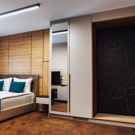 Hotel Brcko Gas Sarajevo Lukavica Eksteriør billede