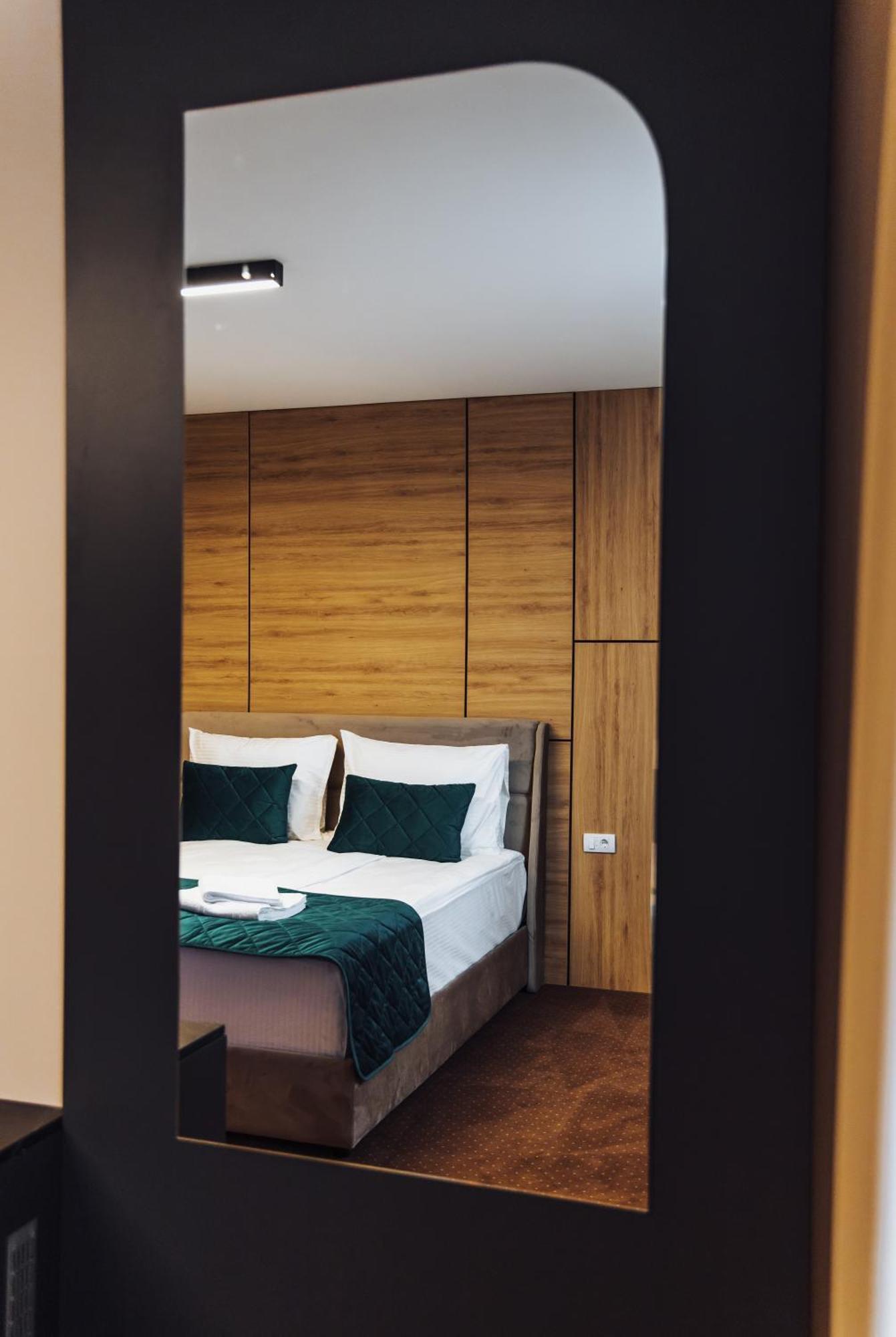 Hotel Brcko Gas Sarajevo Lukavica Eksteriør billede