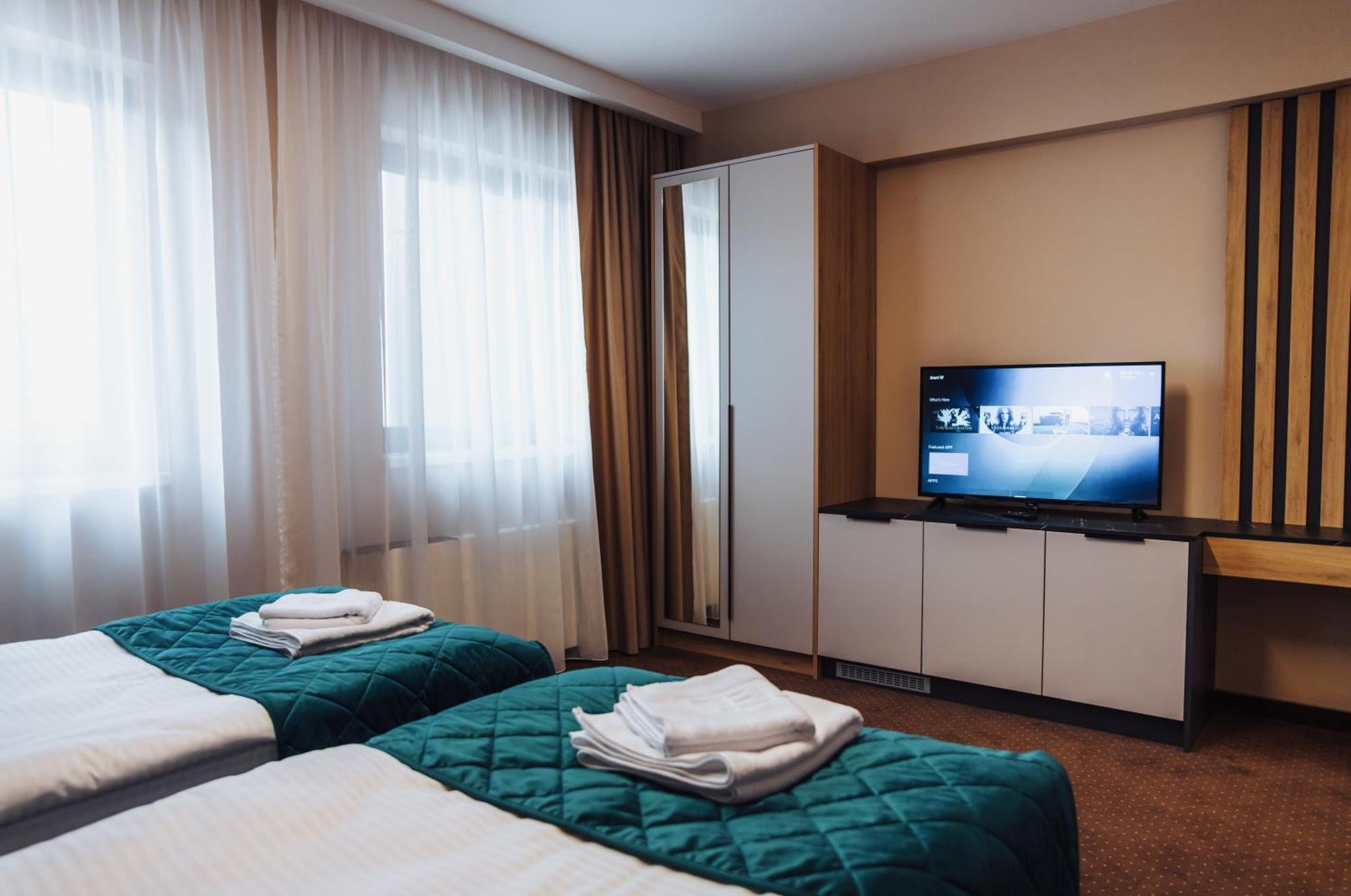 Hotel Brcko Gas Sarajevo Lukavica Eksteriør billede